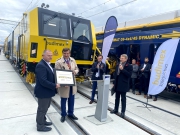 Budimex receives a state-of-the-art UNIMAT tamping machine